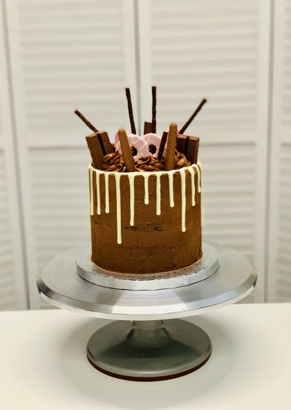 Chocolate drip cake class