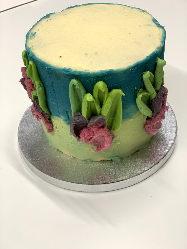 The London Cake Academy UK shows palette knife layered effect