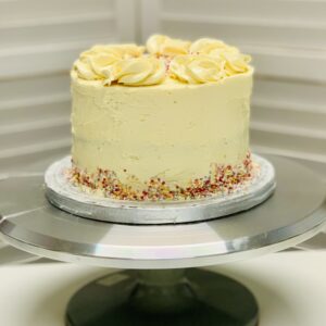 Baking and decorating class, vanilla sponge cake